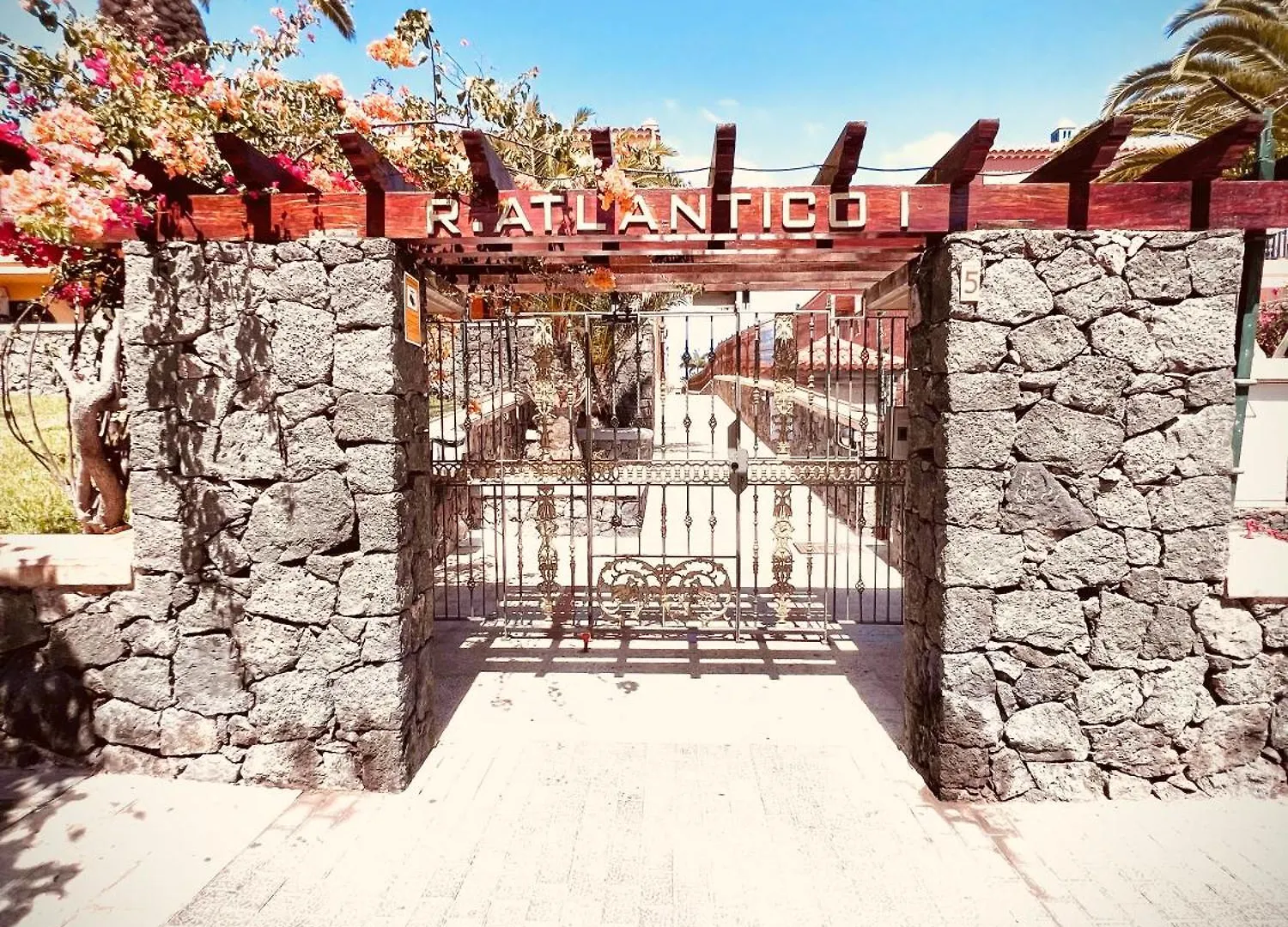 Oasis Of Tranquillity Apartment Tenerife Costa Del Silencio